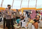 Tinjau-Vaksinasi-Massal-di-Banten,-Kapolri-Tekankan-Target-70-Persen-di-Akhir-Tahun-Tercapai