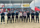 Personel-Gabungan-Polres-Belu-dan-Brimob-Amankan-Pertandingan-Ketiga-Babak-8-Besar-Turnamen-Sepak-Bola-Bupati-Belu-Cup-2026