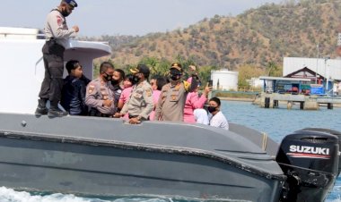 Pantau-Lalu-Lintas-Pelayaran,-Kapolres-Belu-Gelar-Patroli-Perairan-di-Wilayah-Tapal-Batas