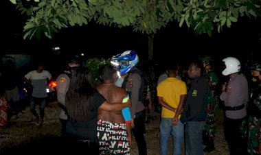 Pimpin-Patroli-Skala-Besar,-Kapolres-Belu,-Dandim-dan-Dansatgas-Pamtas-Bubarkan-Kerumunan-Massa-Saat-Malam-Pergantian-Tahun