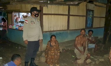 Gelar-Patroli-Malam,-Anggota-Polsek-Raihat-Imbau-Masyarakat-Soal-Kamtibmas-dan-Prokes-Pencegahan-Covid-19