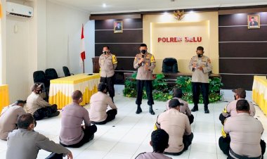 Anev-Kinerja-Bhabinkamtibmas,-Kapolres-Belu-Bahas-Pembentukan-Kampung-Tangguh-Nusantara