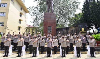 Lepas-37-Perwira-Penerima-LPDP,-Kapolri:-Jadikan-Bekal-Untuk-Bangun-Indonesia-Lebih-Maju