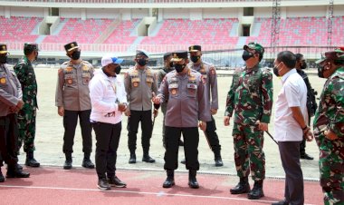 Panglima-TNI,-Kapolri-dan-Menpora-Tinjau-Kesiapan-Stadion-dan-Arena-Akuatik-PON-XX