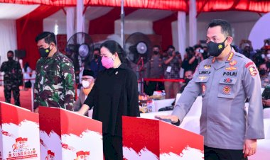 Tinjau-Vaksinasi-Massal-Akabri-96,-Kapolri:-Terus-Bekerja-Keras-Tanggulangi-Covid-19