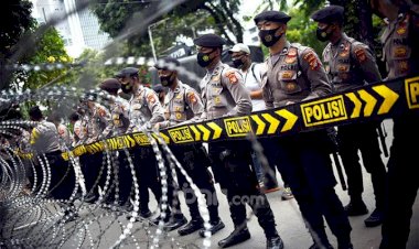 Tingkat-Kepercayaan-Publik-Terhadap-Polri-Lebih-Tinggi-dari-8-Lembaga-Lainnya