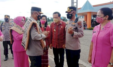 Kapolres-Belu-bersama-Bupati-dan-Forkopimda-Sambut-Kunjungan-Perdana-Kapolda-NTT,-Irjen-Pol.-Drs.-Setyo-Budiyanto