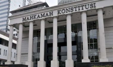MK-Putuskan-Polisi-Berhentikan-Periksa-Identitas-Orang-Sesuai-Konstitusional