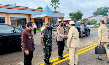 Sambut-di-Bandara,-Kapolres-Belu-Dampingi-Menhan-RI-Tinjau-TPI-dan-Fakultas-Vokasi-Unhan-RI