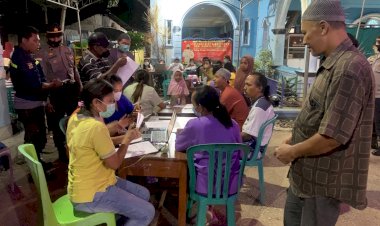 Akselerasi-Vaksinasi-di-Bulan-Ramadhan,-Polres-Belu-Buat-Terobosan-Gelar-Vaksinasi-Malam-Hari-di-Masjid-masjid