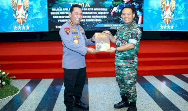 Dihadapan-Dansat,-Kapolri-Tekankan-Sinergitas-TNI-Polri-Harga-Mati-Demi-Wujudkan-Indonesia-Emas-2045