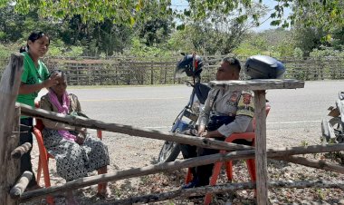 Mediasi-Salah-Paham-Ibu-dan-Anak,-BRIPKA-Syukur-Bay-Pinta-Keluarga-ini-Hidup-Rukun-dan-Damai
