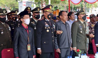 Kapolres-Belu-Bersama-Pejabat-Utama-Hadiri-Upacara-Peringatan-HUT-ke-77-Tentara-Nasional-Indonesia