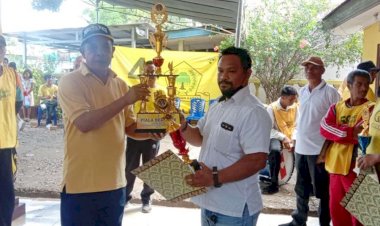 Bersaing-dengan-Puluhan-Peserta,-Anggota-Polres-Belu-Juara-1-Turnamen-Catur-Terbuka-Meriahkan-HUT-Golkar-58