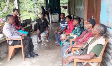 Silaturahmi-dalam-Program-Jumat-Curhat,-Kapolsek-Lamaknen-Tampung-Keluhan-Warga-dan-Imbau-Warga-Waspadai-Cuaca-Ekstrem