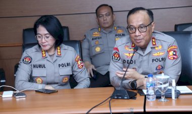 Polri,-KPU,-Bawaslu,-KPI,-PWI-dan-Dewan-Pers-Bertemu,-Bahas-Pencegahan-Berita-Hoax-Jelang-Pemilu-2024