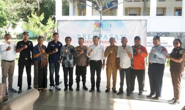 Dukung-Program-Pemerintah,-Kapolres-Belu-Hadiri-Acara-Pelepasan-Ekspor-Perdana-Perumda-Belu-Bhakti-ke-Timor-Leste