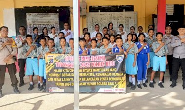 Cegah-Kenakalan-Remaja-Sejak-Dini,-Satgas-Ops-Bina-Kusuma-Polres-Belu-Lakukan-Sosialisasi-di-SMP-Kristen-Atambua