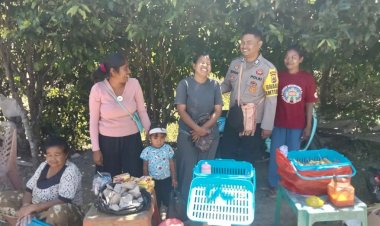 Mari-Bersama-Kita-Hentikan-Tindak-Pidana-Perdagangan-Orang,-Ajak-Bhabinkamtibmas-Polres-Belu-Ke-Warga-Nanaet