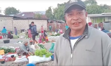 Pasar-Halilulik-Kini-Tidak-Semrawut,-Simak-Apresiasi-dari-Tokoh-Agama-dan-Pedagang-Atas-Terobosan-Kapolres-Belu-Lewat-Pasar-UMKM