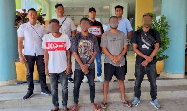 Sinergi-Jaga-Keamanan-jelang-Pemilu,-Polres-Belu-bersama-Imigrasi-Atambua-Amankan-Empat-Pelintas-Batas-Ilegal-Asal-Timor-Leste