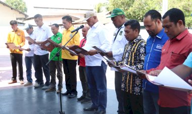 Operasi-Mantap-Brata,-Polres-Belu-Gaungkan-Ikrar-Damai-untuk-Pemilu-2024-yang-Aman,-Sejuk-dan-Damai