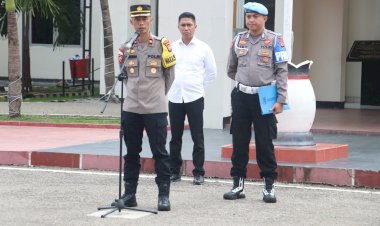 Jam-Pimpinan,-Wakapolres-Belu-Pesan-Anggota-Jaga-Kesehatan-Sekaligus-Evaluasi-Pengamanan-Kampanye-Pemilu-2024