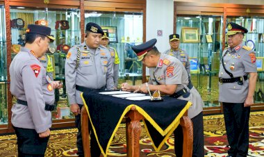 Kapolri-Lantik-Brigjen-Dwi-Irianto-Jadi-Kapolda-Sultra