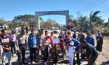 Dilepas-Bupati-Belu,-Karnaval-Tingkat-PAUD-dan-TK-Dijaga-Ketat-Personel-Polsek-Tasifeto-Barat