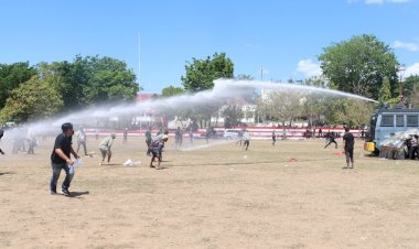 Disaksikan-Forkopimda-Hingga-Penyelenggara-Pemilu,-Kapolres-Belu,-AKBP-Benny-Miniani-Arief-Pimpin-Simulasi-Sispam-Kota-Kesiapan-Pengamanan-Pilkada-2024