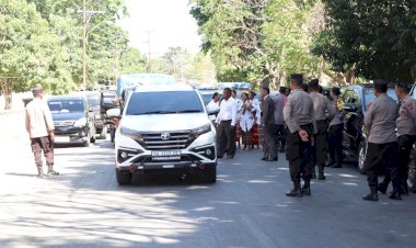 Jamin-Situasi-Kondusif,-Polres-Belu-Amankan-Pelantikan-30-Anggota-DRPD-Terpilih-Periode-2024-2029