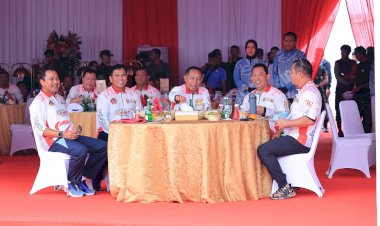 Panglima-dan-Kapolri-Kompak-Hadiri-Pesta-Rakyat-HUT-TNI-di-Monas