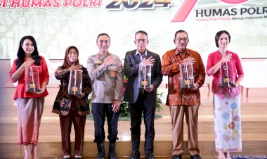 Divisi-Humas-Polri-Gelar-Sarasehan-Kadivhumas-Polri-Pada-Masanya,-dan-Syukuran-Hari-Jadi-ke-73-Humas-Polri,-Soliditas-Terus-Diperkuat