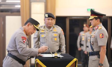 Kapolri-Resmi-Lantik-Komjen-Ahmad-Dofiri-Sebagai-Wakapolri-yang-baru