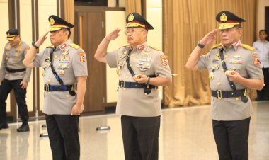 Kapolri-Lantik-Pejabat-Utama-Baru:-Dorong-Profesionalisme-dan-Peningkatan-Pelayanan
