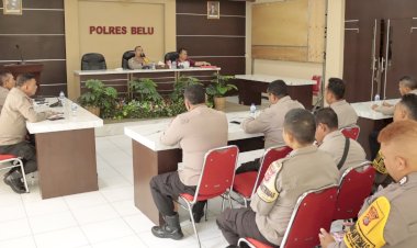 Jelang-Putusan-Sengketa-Pilkada-2024,-Kapolres-Belu-Minta-Kapolsek-dan-Bhabinkamtibmas-Tingkatkan-Sambang-ke-Masyarakat