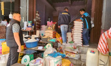 Turun-ke-Pasar-dan-Pertokoan,--Satgas-Pangan-Polres-Belu-Pantau-Stabilitas-Harga-dan-Ketersediaan-Bahan-Pokok