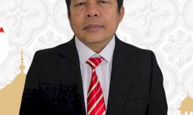 Banjir-Besar-di-Bekasi,-Polri-Kawal-dan-Ijinkan-Pengendara-Motor-Melintas-di-Jalan-Tol-Mendapat-Apresiasi-dari-Masyarakat-Luas