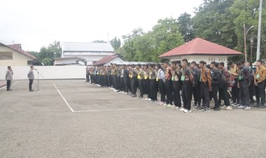 Lepas-Ratusan-Casis-Polri-menuju-Polda-NTT,-Wakapolres-Belu-Beri-Tips-Jitu-Lolos-Seleksi-Polri-T.A-2025