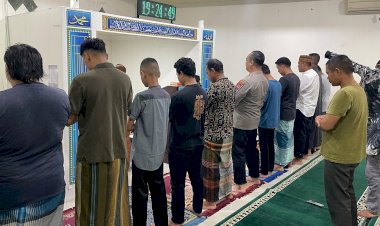 Gelar-Tarawih-Keliling,-Kapolres-Belu-Ajak-Umat-Muslim-Jaga-Kamtibmas-dan-Pupuk-Toleransi-Antar-Umat-Beragama