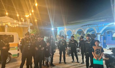 Hadirkan-Rasa-Aman,-Tim-Perintis-Samapta-Polres-Belu-Intensifkan--Patroli-dan-Pengamanan-Tarawih-di-Hari-ke-21-Ramadan