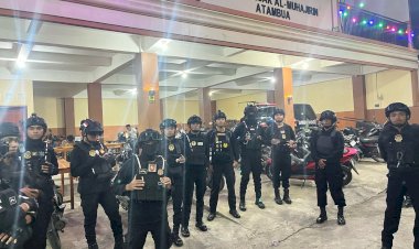 Patroli-Akhir-Pekan,-Tim-Perintis-Samapta-Polres-Belu-Sisir-Pasar-baru-dan-Masjid-Saat-Ibadah-Tarawih