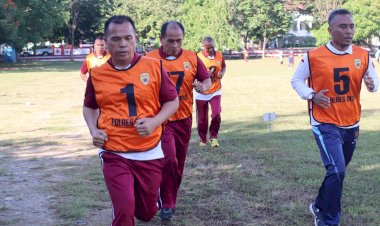 Ukur-Stamina-dan-jaga-Kesehatan-Tubuh,-Polres-Belu-Gelar-Samjas-dan-Bela-Diri-Polri-Semester-I-Tahun-2025