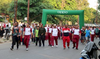 Semarakan-Hari-Bhayangkara-ke-79,-Polres-Belu-bersama-Pemkab-Gelar-Car-Free-Day-Wujudkan-Ruang-Aktivitas-Tanpa-Polusi-Udara