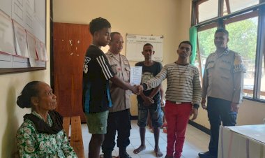 Kasus-Penganiayaan-Berujung-Damai,-Bhabinkamtibmas-Polres-Belu-Imbau-Dua-Warga-Dualaus-ini-Hidup-Rukun-dalam-Bertetangga