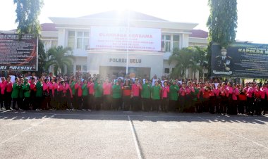 Pupuk-Kebersamaan-dan-Kekompakan,-Polres-Belu-dan-Bhayangkari-Gelar-Olahraga-Bersama-Sambut-HKGB-ke-73