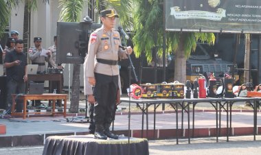 Gelar-Personel-dan-Sarana-Prasarana,-Polres-Belu-Laksanakan-Apel-Kesiapan-Tanggap-Darurat-Bencana-Hidrometeorologi