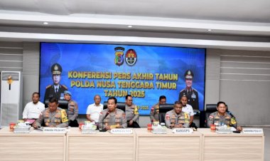 Kapolda-NTT-Tekankan-Transparansi-dan-Pengabdian-dalam-Konferensi-Pers-Akhir-Tahun-2025