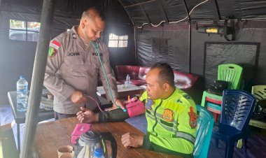 Pastikan-Kesehatan-Anggota-Tetap-Prima,-Satgas-Ban-Ops-Lilin-Turangga-2025-Cek-Kesehatan-Personel-Pengamanan-Nataru