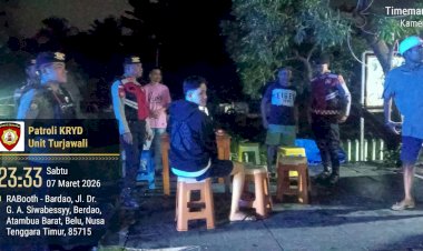 Patroli-hingga-Menjelang-Sahur,-Tim-Perintis-Samapta-Polres-Belu-Sisir-Sejumlah-Lokasi-dalam-Kota-Cegah-Segala-Bentuk-Gangguan-Kamtibmas